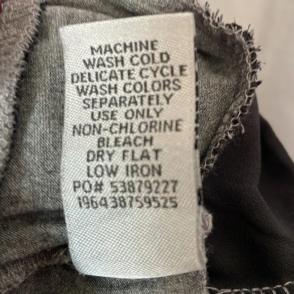 Catherines Women’s 1X 3/4 Sleeve Gray Embellished Stretch Floral Tunic - Picture 8 of 8